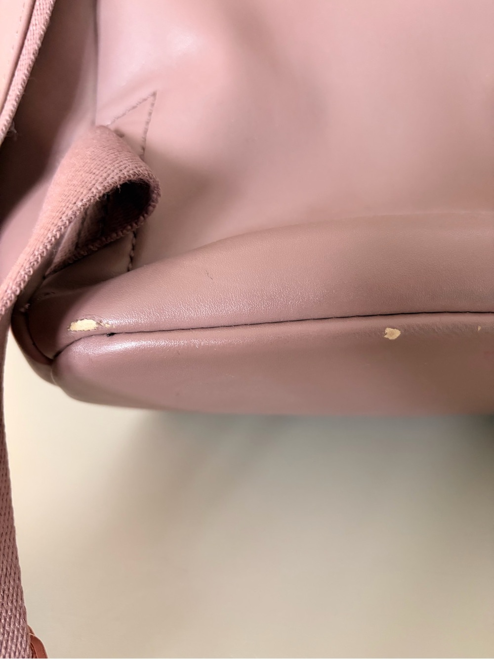 Matt & Nat BRAVE BACKPACK - BRAVE - Vegan Leather - Colour MAHOGANY - Picture 4 of 9